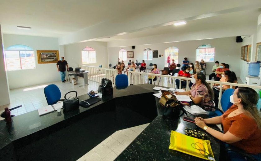 Secretaria de Saúde de Traipu realiza treinamento com profissionais para diagnósticos preventivos