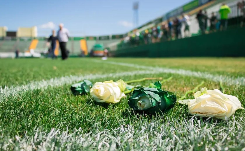 Chapecoense prepara homenagem às vítimas da tragédia de avião de 2016