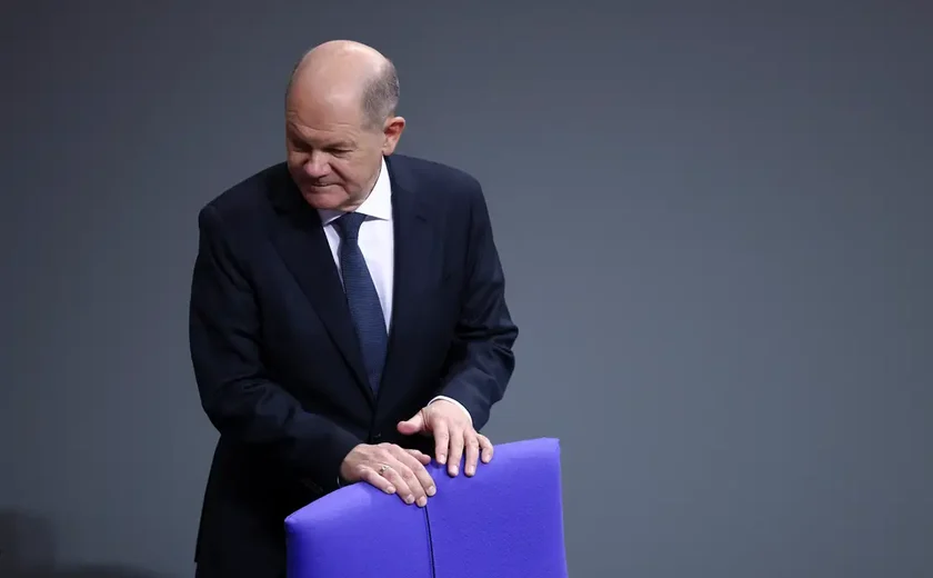 Presidente da Alemanha dissolve Parlamento e marca eleição nacional para 23 de fevereiro