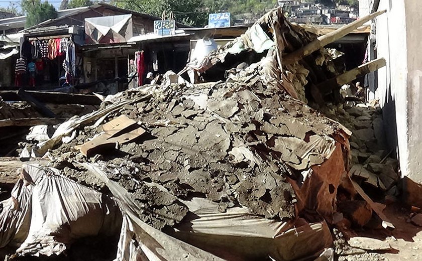 Paquistão diz que não precisa de ajuda após terremoto