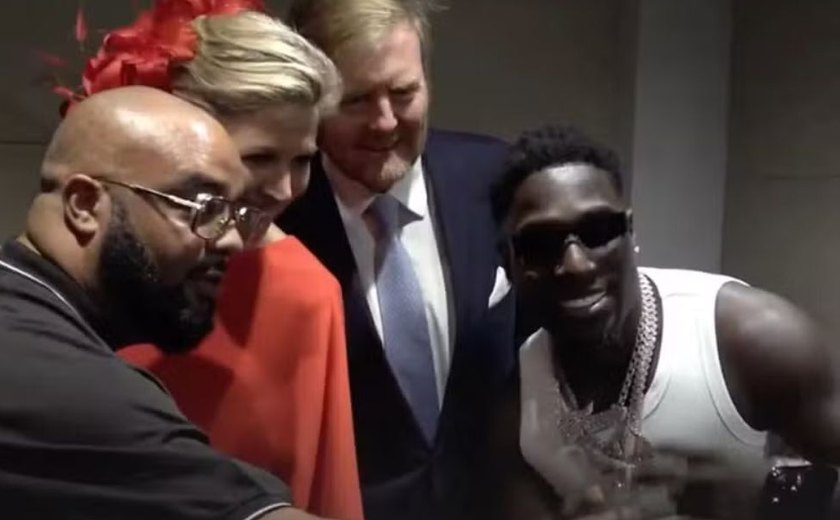 Foto de rei e rainha da Holanda com rapper condenado por abuso de menor gera escândalo internacional