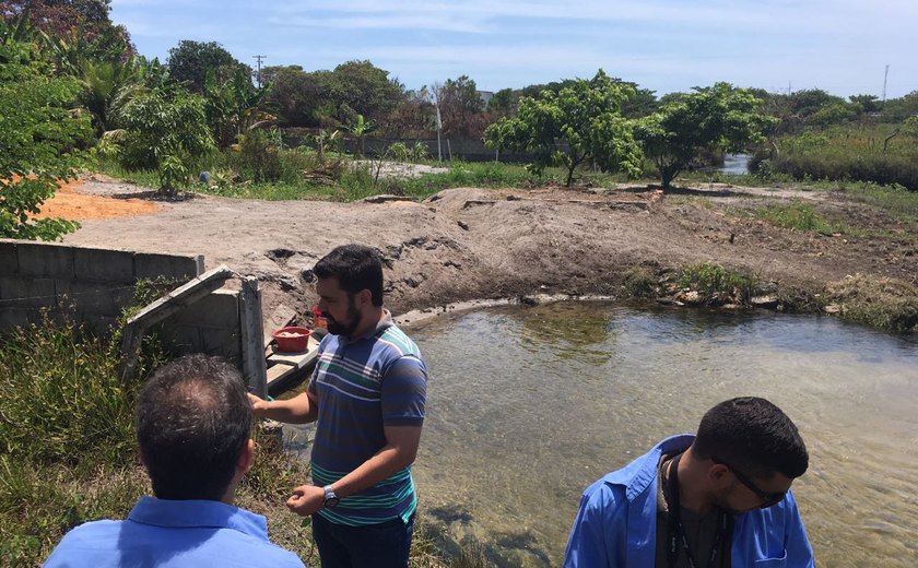 Arsal fiscaliza água distribuída aos usuários na Barra de São Miguel