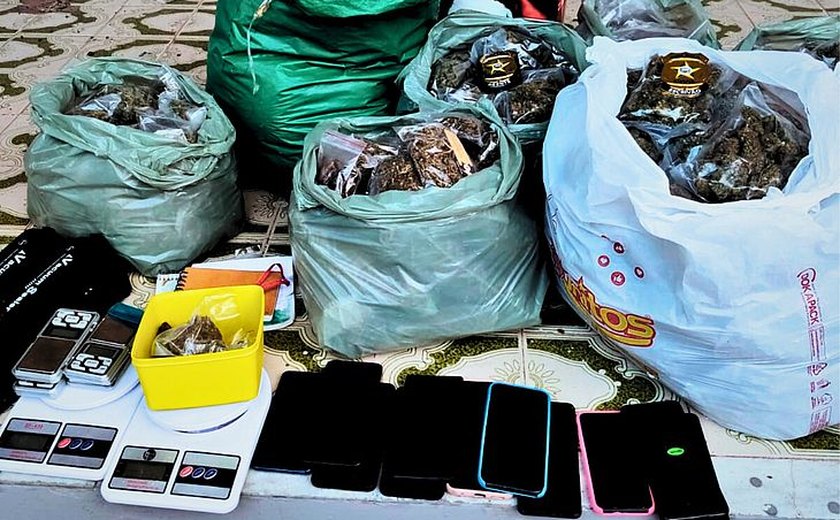 Três suspeitos de tráfico são presos com mais de 14 kg de maconha em Arapiraca