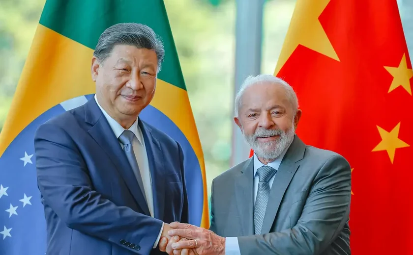 Lula e Xi Jinping defendem 'negociação de paz imediata' entre Ucrânia e Rússia