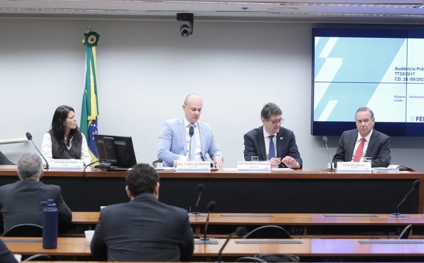 Bancos e lojistas criticam exigência de aviso antes de negativar devedores