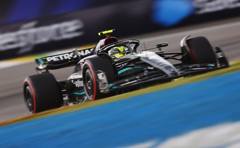 Ferrari contrata chefe e engenheiro da Mercedes para trabalhar com Hamilton em 2025