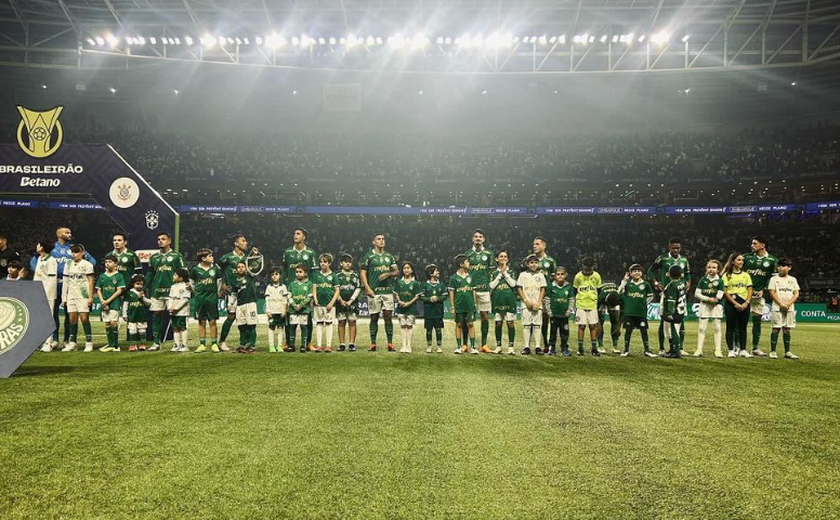 Palmeiras domina, derrota o Corinthians em clássico com confusão e amplia crise do rival