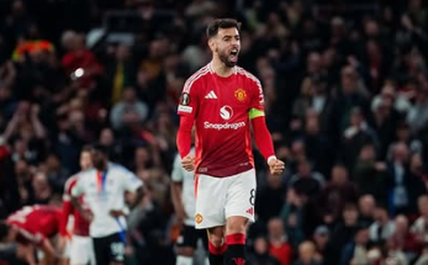 Bruno Fernandes rejeita oferta milionária do Al Hilal e permanece no Manchester United