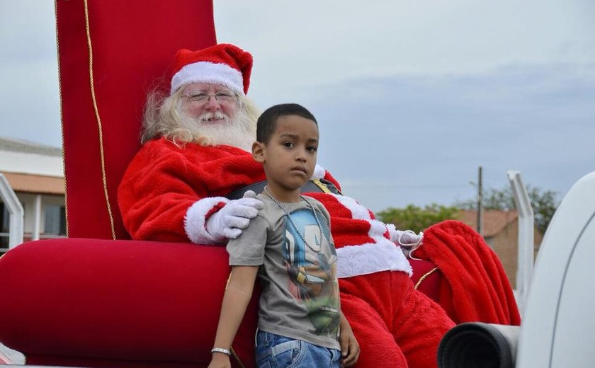 Natal de Luz de Palmeira continua com carreata do Papai Noel neste fim de semana
