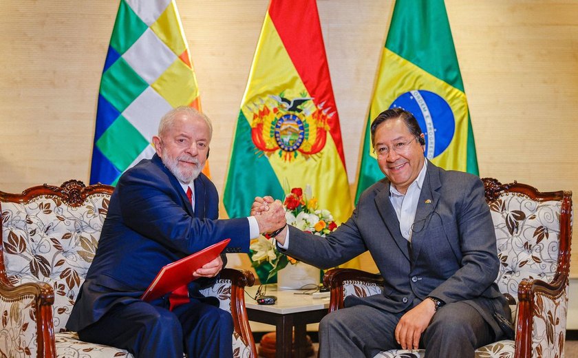 'Não existe saída individual na América do Sul', diz Lula na Bolívia