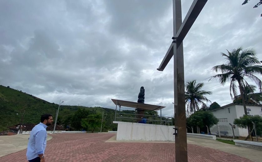 Obras do Mirante Padre Cícero II em Santana do Mundaú estão na reta final