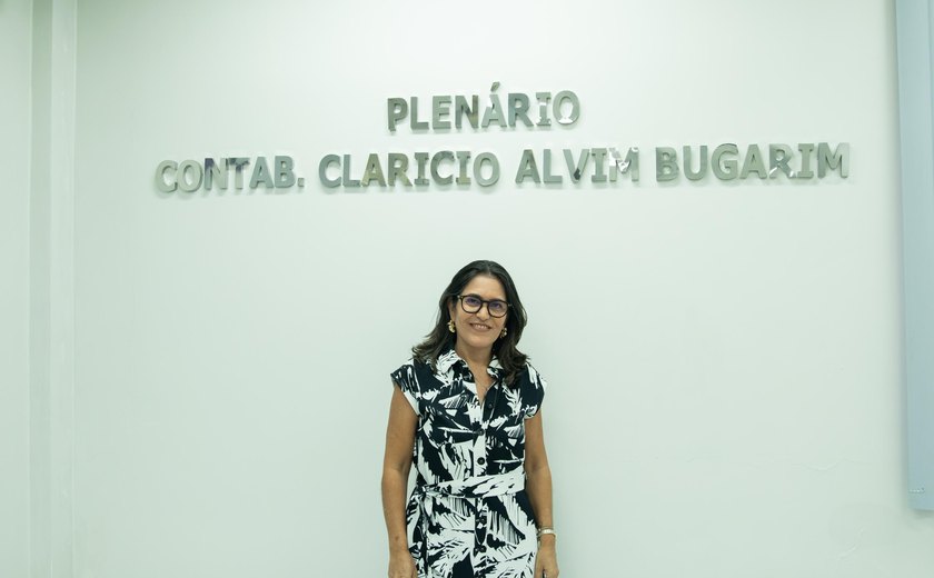 Controladora-Geral do Estado é a nova presidente do Conselho Regional de Contabilidade