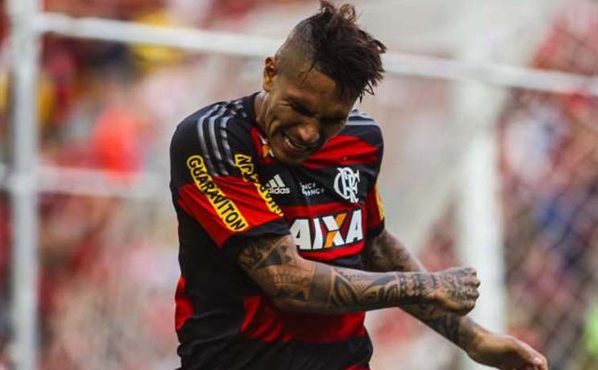 ‘Recebo muito carinho dos torcedores, mas não me sinto ídolo’, diz Guerrero