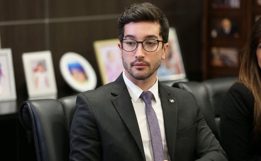 Justiça suspende concurso do Município de Carneiros