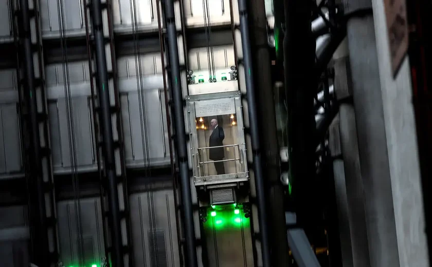 Três elevadores despencam no Rio e deixam dois mortos e um ferido