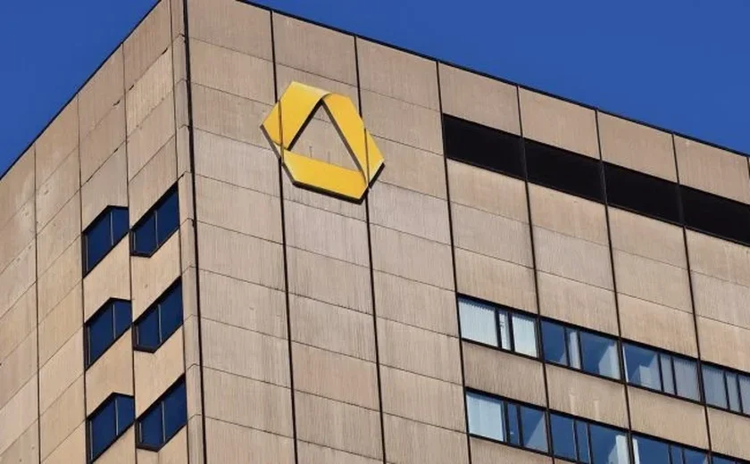Commerzbank lucra mais que o esperado e anuncia planos de cortar 3.900 funcionários