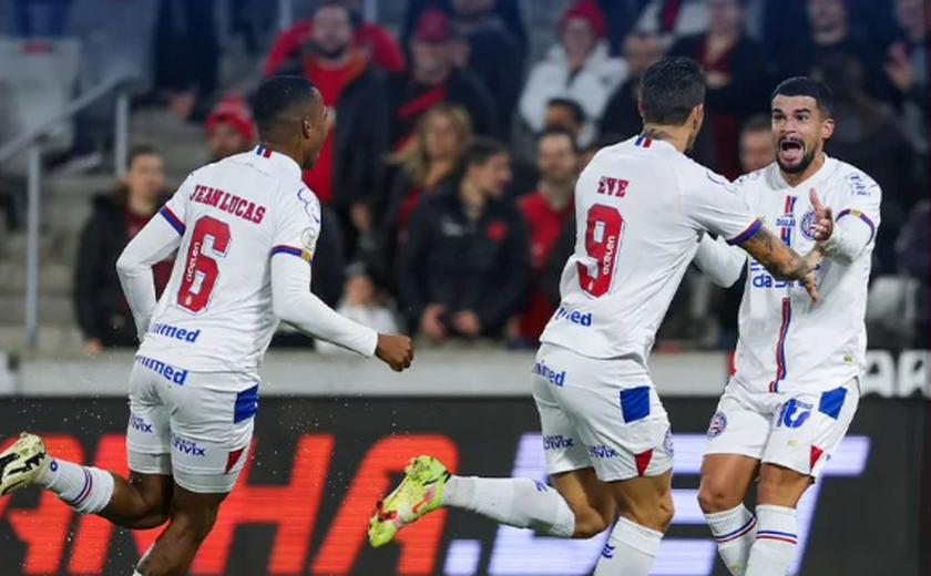 Bahia ganha bem do Athletico-PR fora de casa e dorme no G-4 do Brasileirão