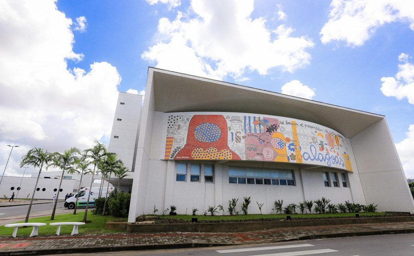 Hospital Metropolitano faz 1ª cirurgia após abrir portas para pacientes com outras enfermidades
