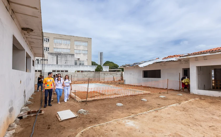 JHC visita obras da Casa do Autista, marco na saúde pública de Maceió