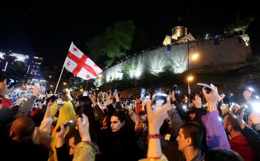 Lei usada na Rússia contra oposição é replicada sob protestos na Geórgia