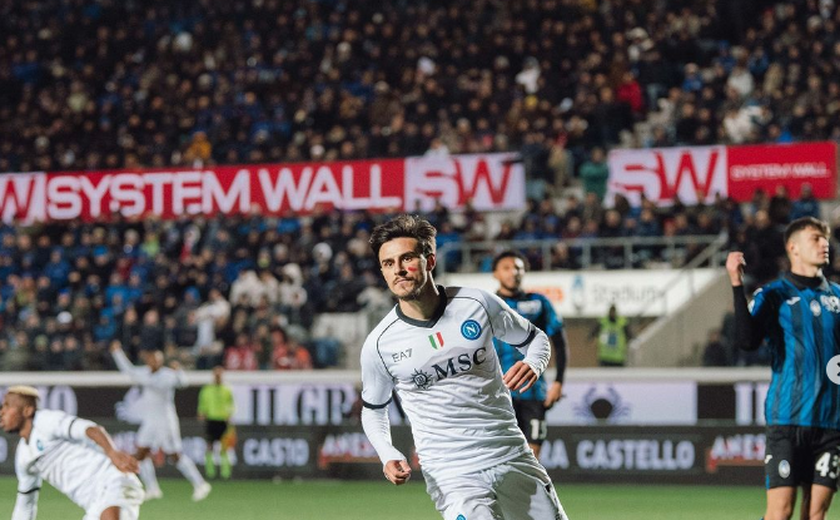 Napoli derrota a Atalanta fora de casa no Italiano na estreia do técnico Walter Mazzari