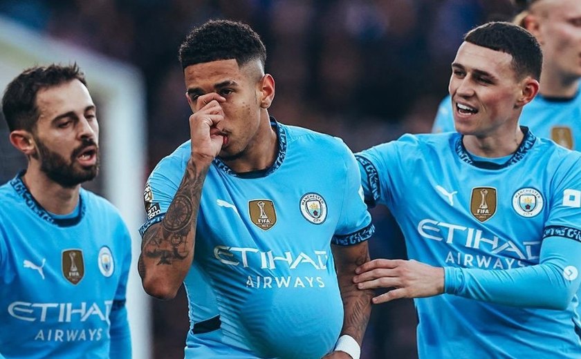 Savinho participa de 3 gols da goleada do Manchester City sobre o West Ham por 4 a 1