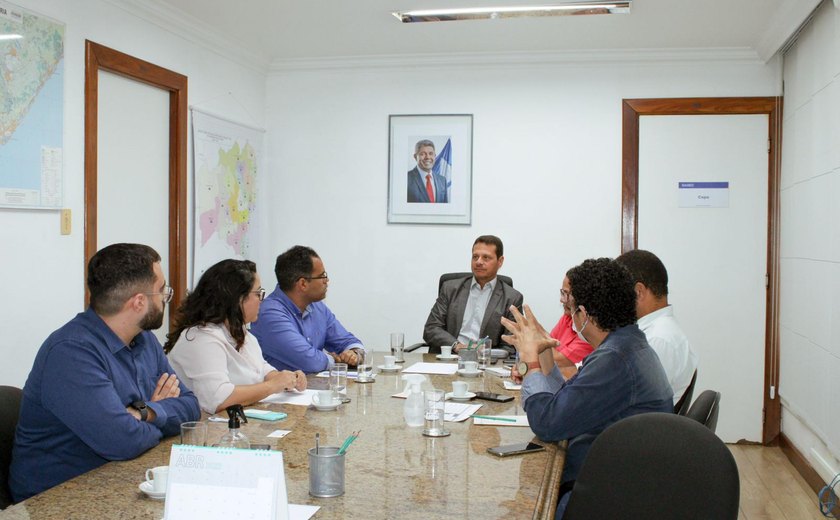 Em visita técnica a Salvador, servidores da Seplag conhecem referências em planejamento participativo