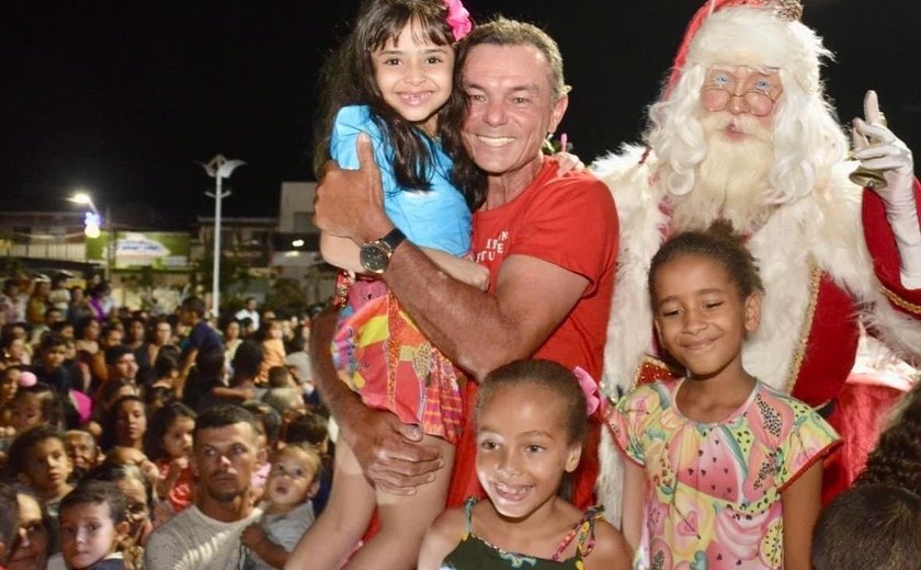 Prefeitura de Anadia realiza abertura do projeto Natal Luz - Viva Essa Magia