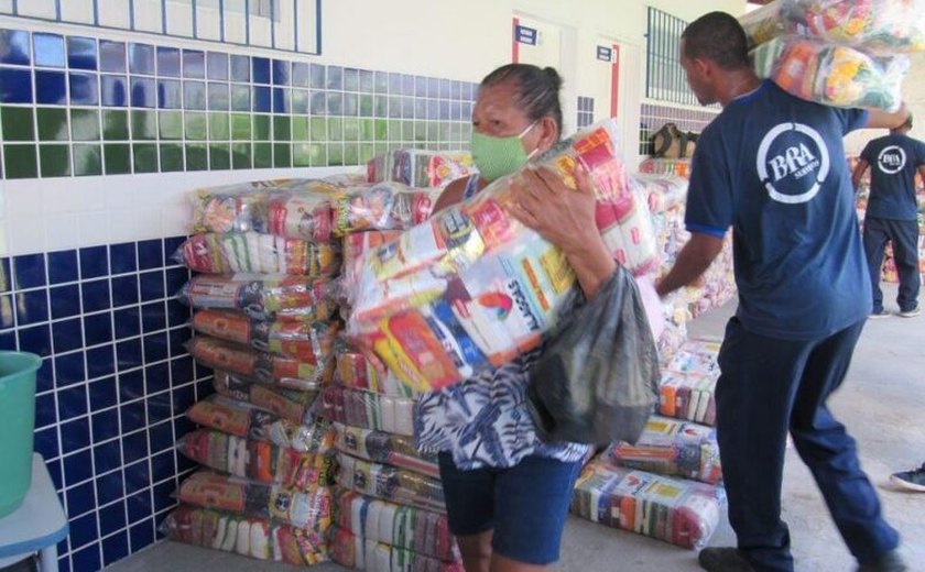 Cestas básicas serão entregues segunda-feira (17) no Ginásio do Lar São Domingos