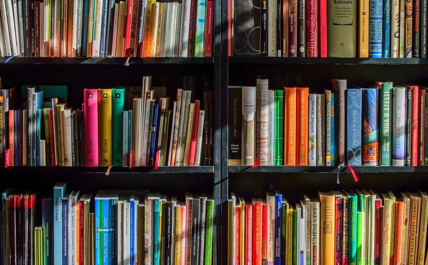 Viva Maria abre a biblioteca no Dia Internacional da Doação de Livros