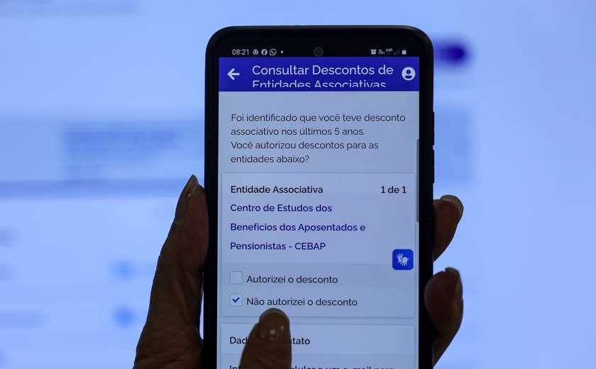 Beneficiários relatam dificuldades em acessar aplicativo Meu INSS