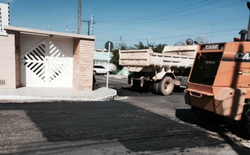 Arapiraca: Operação tapa-buracos toma mais três bairros