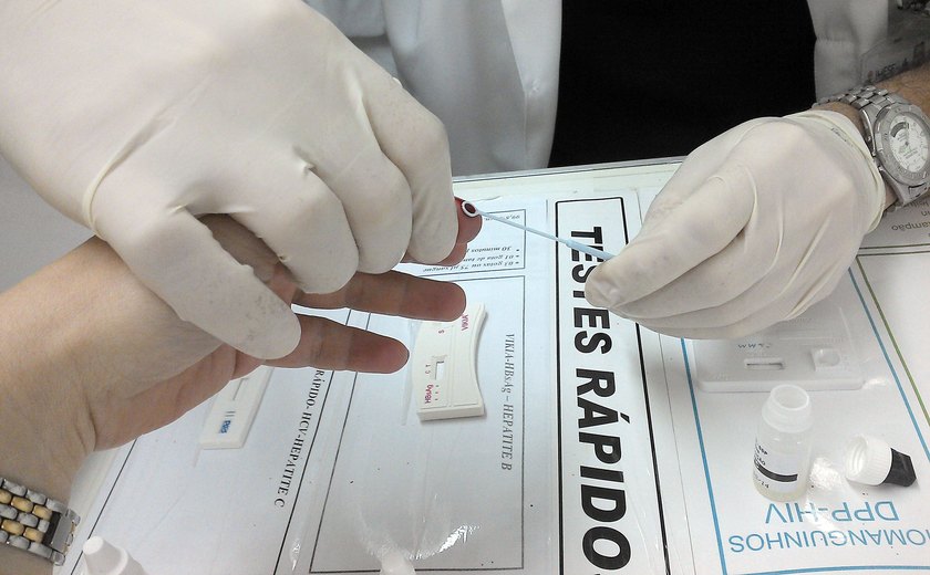 Jequiá da Praia implanta teste rápido para HIV, Sífilis e Hepatite em todas as Unidades de Saúde