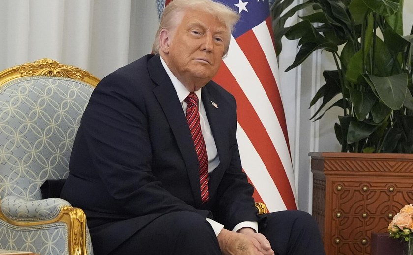 Trump diz que EUA estão muito perto de alcançar um acordo nuclear com o Irã