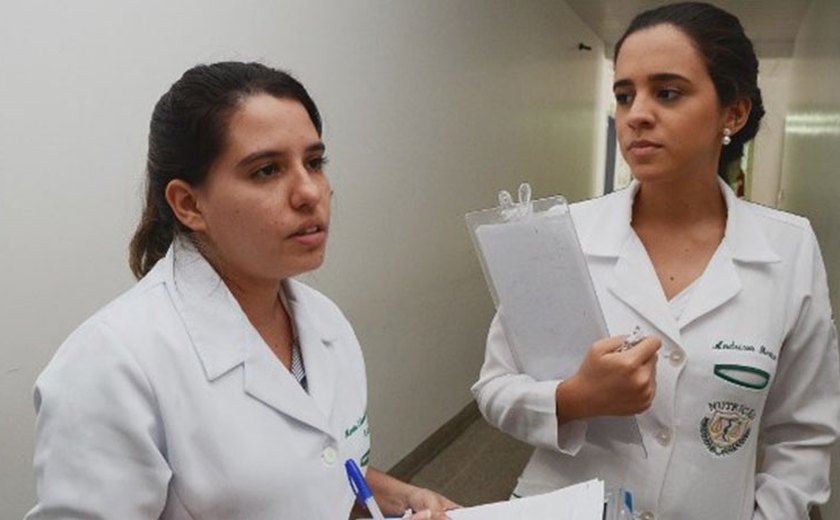 Hospital Geral do Estado é referência na formação acadêmica de universitários