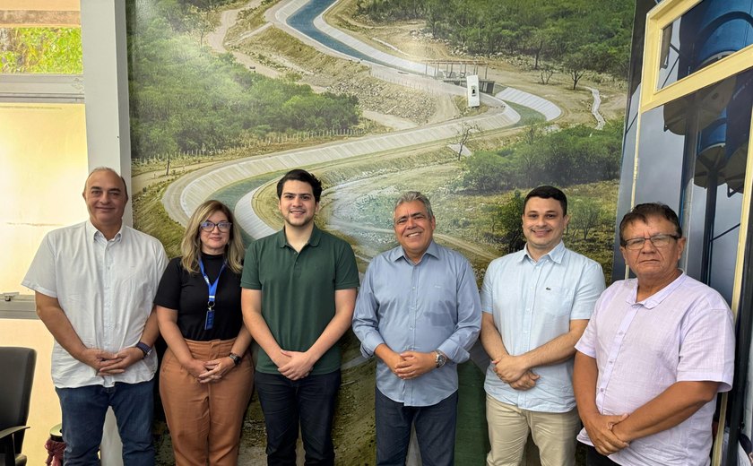 Governo de Alagoas anuncia melhorias na oferta de água em Santana do Ipanema