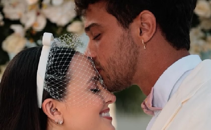 Fãs apontam 'profecia' sobre casamento de Larissa Manoela e detalhe inusitado na gravata de André Luiz Frambach