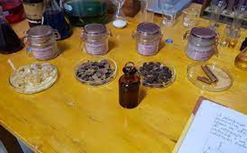 Como era o perfume de Cleópatra? Cientistas conseguiram recriar a receita