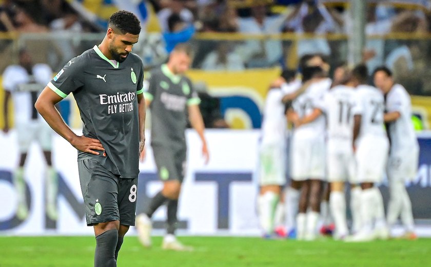 Parma marca no começo, faz 2 a 1 e volta a derrotar o Milan após 10 anos no Italiano