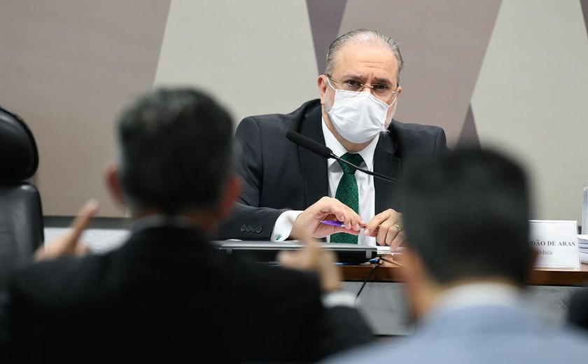 Novo mandato de Augusto Aras na PGR é aprovado pela CCJ do Senado