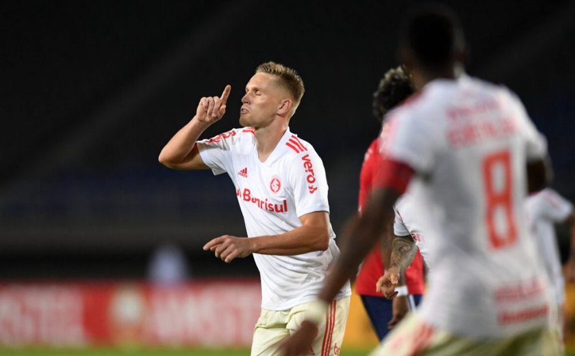 Inter quebra série invicta do Independiente Medellín e ganha 1ª na Sul-Americana
