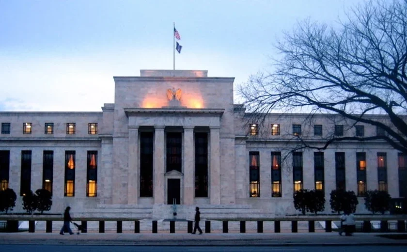 Chance de corte do Fed de 25 pb até setembro cresce, com alta também no corte de 50pb no ano
