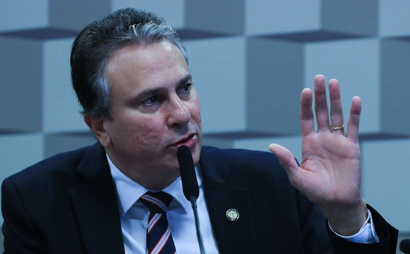 MEC vai liberar recursos para escolas de cidades com contas pendentes