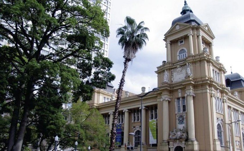 Enchentes de maio afetaram 70% de acervo do Museu de Arte do Rio Grande do Sul, diz instituição