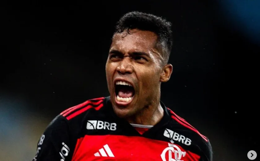 Alex Sandro sente dores na coxa e é poupado no Flamengo para clássico e volta da Copa do Brasil