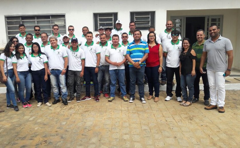 Estudantes do Sertão visitam instalações do CCZ Arapiraca
