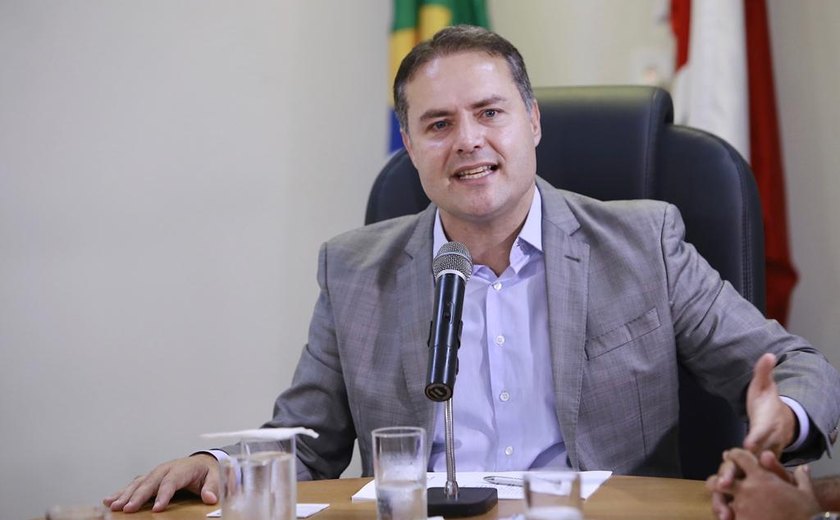 Governador anuncia liberação de R$ 8 milhões para operação de enfrentamento à seca