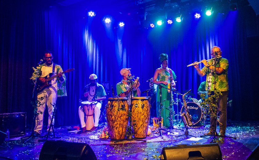 111 anos do Teatro Deodoro: fim de semana terá Virada Cultural Preta, Prêmio Mestre Zumba e show com divas alagoanas