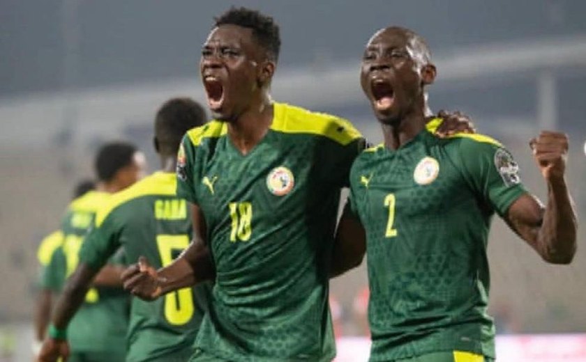 Senegal bate Egito nos pênaltis e conquista inédito título da Copa Africana