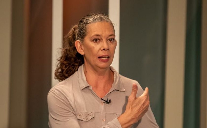 Ana Moser promete lutar por 'valorização do esporte' após ser demitida por Lula
